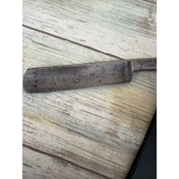 Vintage Army Special Straight Razor Wilbert Cutlery Co Chicago Military - Picture 6 of 10